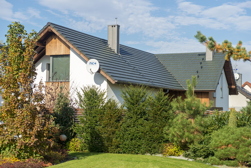 Płaskie dachówki - nowoczesny design dachu w jakości premium